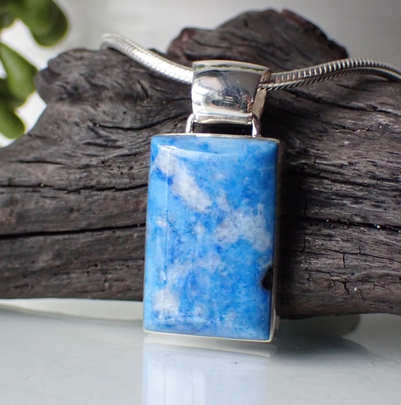 Denim lapis hotsell pendant