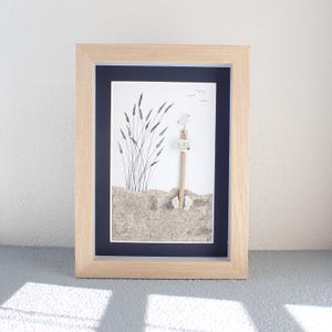 Sea Glass Single Bird Picture Pebble Driftwood Beach Sand Art - Sea Glass Bird on a Beach Sign Picture