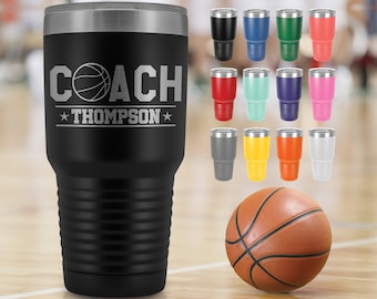 Gobelet personnalisé pour entraîneur de basket-ball - Cadeau personnalisé pour entraîneur de basket-ball - Mug de voyage personnalisé pour entraîneur de basket-ball avec nom de l'entraîneur