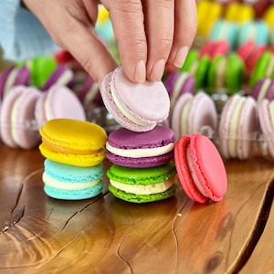 Handcrafted Macarons in bulk for events