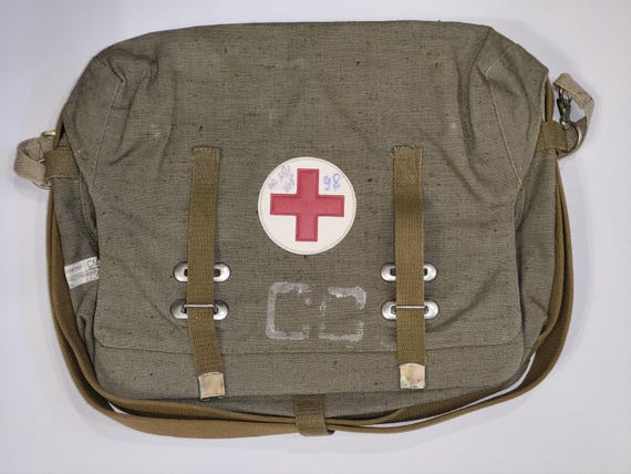 ANCIEN SAC MILITAIRE Allemand Français US WW1 WW2 à identifier EUR 7,20 - FR
