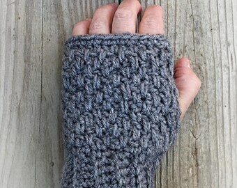 Basket Weave Fingerless Mitts (crochet pattern)