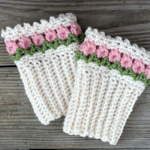 Tulip Boot Toppers (cuffs) crochet pdf pattern