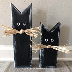 Black Cats | Set of 2 | Wooden Fall Decor | Halloween Decor