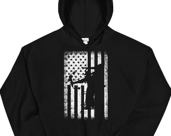 Deer Hunter Hoodie: Bow Hunting Design - Comfortable, Durable
