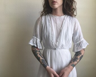 Antique Edwardian white lace lawn tea dress - cotton mesh - ruffles - as is