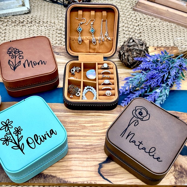 Personalized Jewelry Case Gift - Birth Flower Travel Treasure Organizer with Engraved Name Custom Jewelry Storage Box Gifts for Her