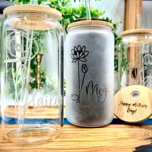 Iced Coffee Cup with Lid and Straw Personalized Engraved Can Glass Mug Gifts for Mom Flower Gift Coffee Cup