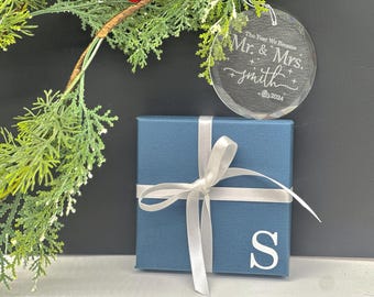 Personalized First Christmas Ornament for Married Couple, Custom Glass Ornament with Gift Box, Newlywed Holiday Keepsake for 2025