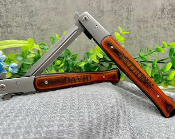 Engraved Stiletto Folding Knife, Personalized Wedding Favor Gift for Groomsman