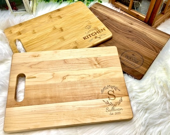 Personalized Cutting Board for Heartfelt Mother's Day Gift - Cherished Memories in the Kitchen for Mom's Culinary Adventures