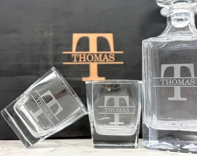 Personalized Whiskey Decanter Set with Glasses – Engraved Gift for Husband, Boyfriend or Dad, Anniversary Barware Gift
