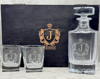 Personalized Whiskey Decanter Set with Glasses and Gift Box – Engraved Barware Gift for Husband, Boyfriend or Dad