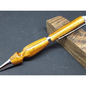 Exotic Goncalo Alves / Jobillo / Tigerwood Hardwood Comfort Grip Pro Style Gel Click Pen Unique