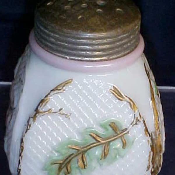 Vintage White Milk Glass Sugar Shaker Northwood Royal Netted Pattern Four Sides