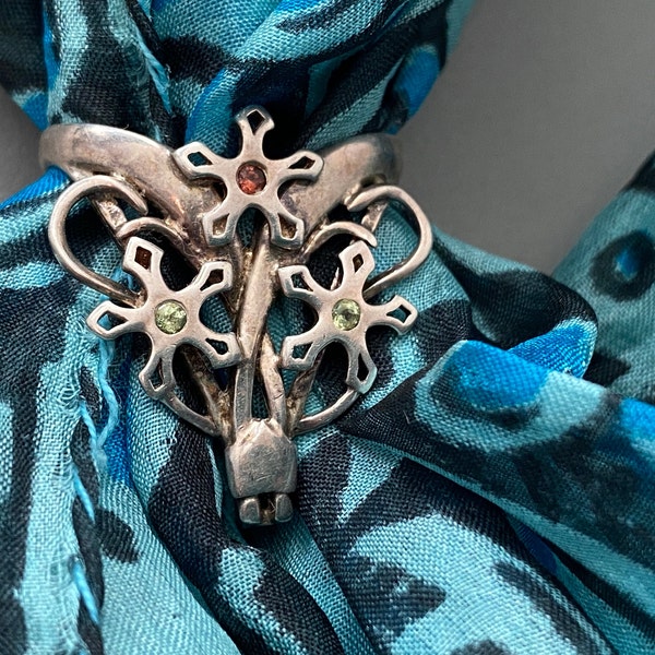 Sterling silver scarf ring, double-sided with flowers, hallmarked; suitable for thin scarves silver 925 floral scarf ring clip the 2000s 925