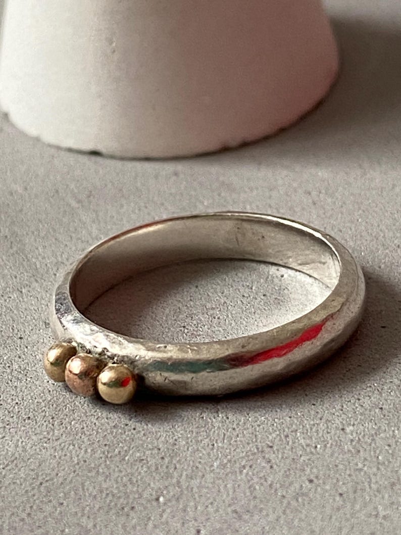 Vintage Handmade Silver Ring with Gold Tone Beads, Minimalist Artisan Band, Mixed Metal Look, Size Q.5 UK,  58 18 EU,  8.5 US;