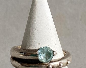 Vintage Aquamarine Silver Modernist Ring, Triple Silver Bead, Blue Gemstone, Size M 6 53
