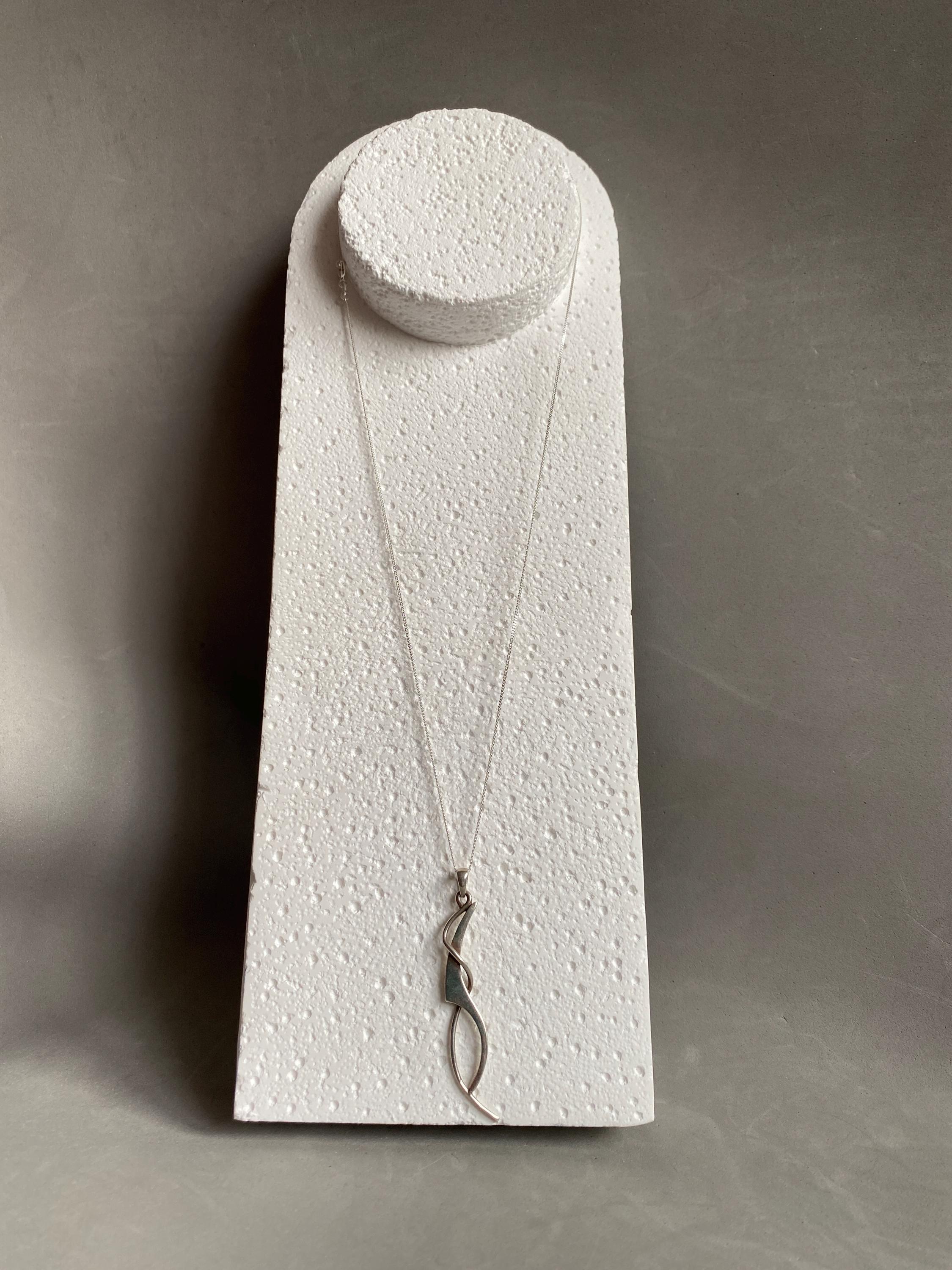 Kit Heath KH-02 Genevieve Sterling Silver Pendant Chain, Modernist