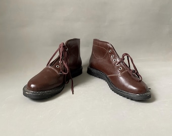 Vintage 1970s Leather Hiking Boots Poland, never worn, metal inserts, female: size 40-7.5-UK-9.5-US.