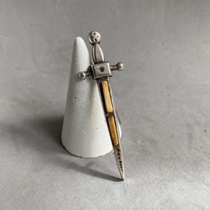 Broche Epée Ancienne Perles Fines - Galerie Pénélope