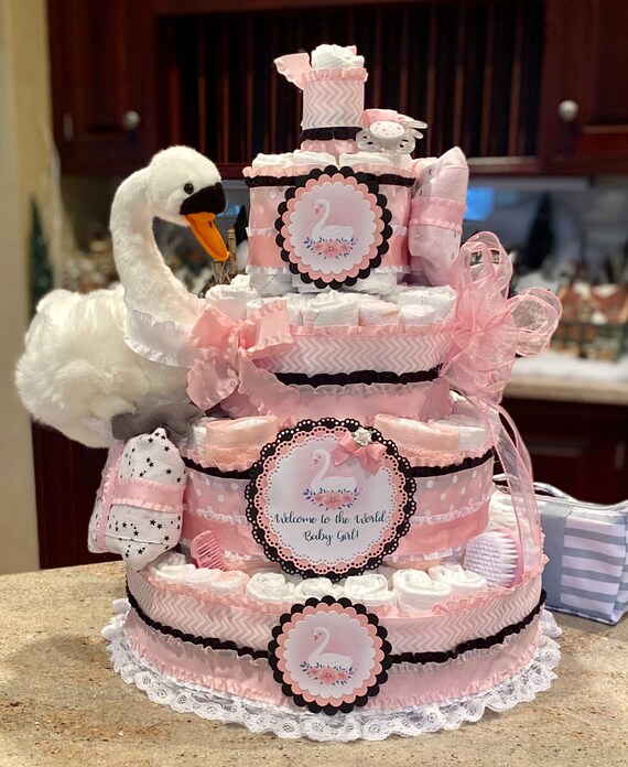 Gateau De Couche De Cygne A 5 Niveaux Baby Shower Sur Le Etsy France