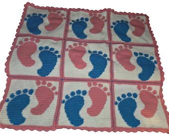 Patrón de crochet para manta de bebé con huella de bebé
