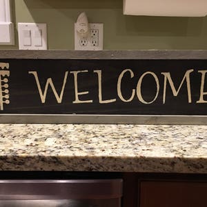 Farmhouse Drag Racing Sign