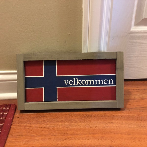 Farmhouse Norwegian Flag Velkommen Sign