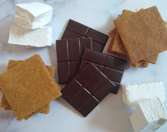 BYO S'mores Kit for Four - Dark Chocolate, Marshmallow and Graham Cracker, Camping Gift, Christmas, Housewarming, Birthday, Mother's Day