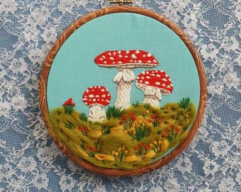 Mushrooms - Handmade Embroidery 6", wild mushroom embroidery , modern embroidery, wallart, hoopart, walldecor, homedecor