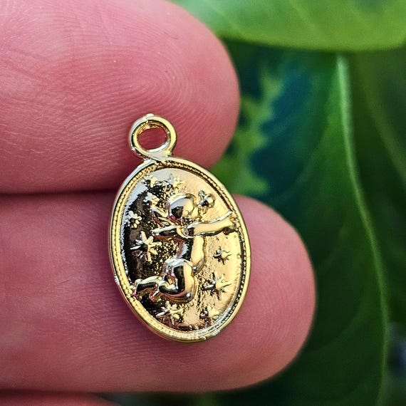 17mm Gold Angel Charm Pendant 18K Gold Plated Brass Earrings Charms DIY Bracelet Jewelry Findings Jewelry Making