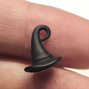 1–5pcs Magic Hat Charms | Black 3D Witch Hat Pendants, Alloy Halloween Jewelry Supplies for Earrings, Bracelets & Crafts, 12x10mm