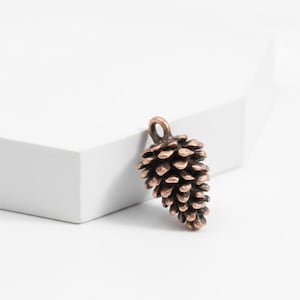 2 - 10 Stück Antike Kupfer Tannenzapfen Charms | Rustikale Waldanhänger | Herbst & Weihnachten Schmuck machen Lieferungen | Natur Wald Charms