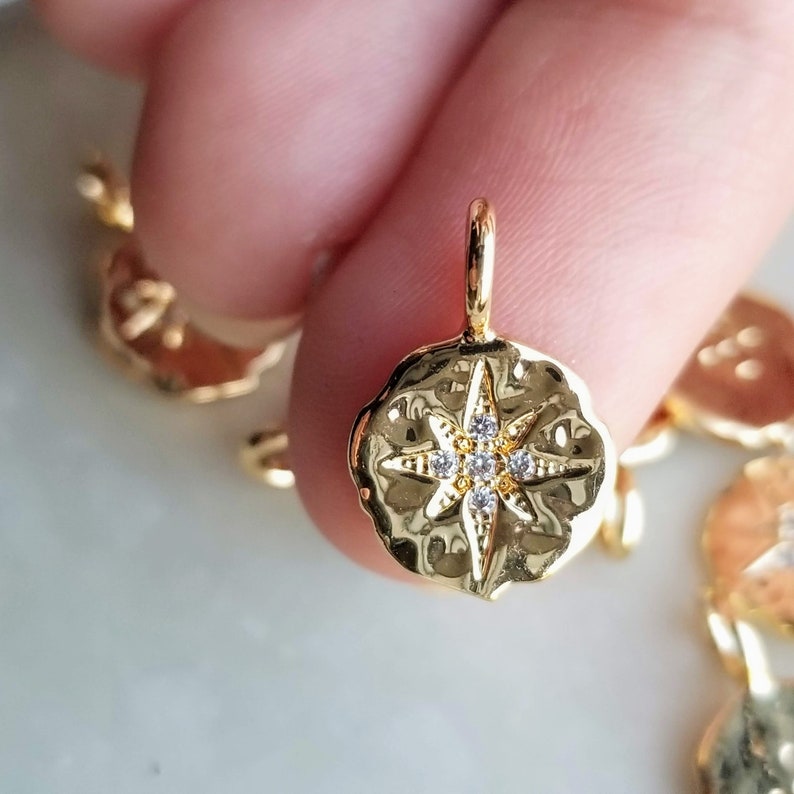 Star Burst Disc Pendant North Star Gold Micro Pave Cubic Zirconia Charms For DIY Bracelet Jewelry Findings Jewelry Making Beads Finding