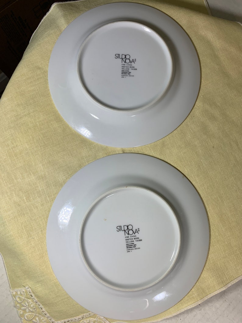 Set of Four Studio Nova Sketchbook Accent Salad Plate YA089 7-12\u201d Japan