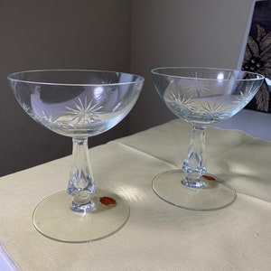 Starburst Arcadia by Acadia Set of Two Champagne/Sherbet Goblets Hungary 5”