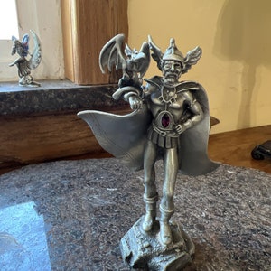 Hudson Viking Dragon Master with Dragon on Arm 5-1/8” Pewter