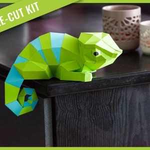 Papercraft Chameleon Papercraft Escultura DIY - Kits PRE-CUT - Origami 3D Paper Craft
