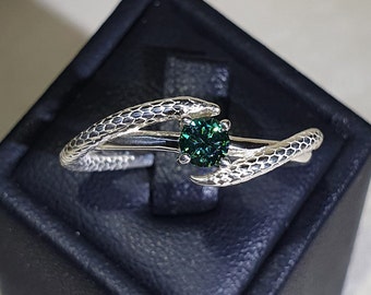 Sterlingzilveren ring Geheime kamer (groene moissaniet)