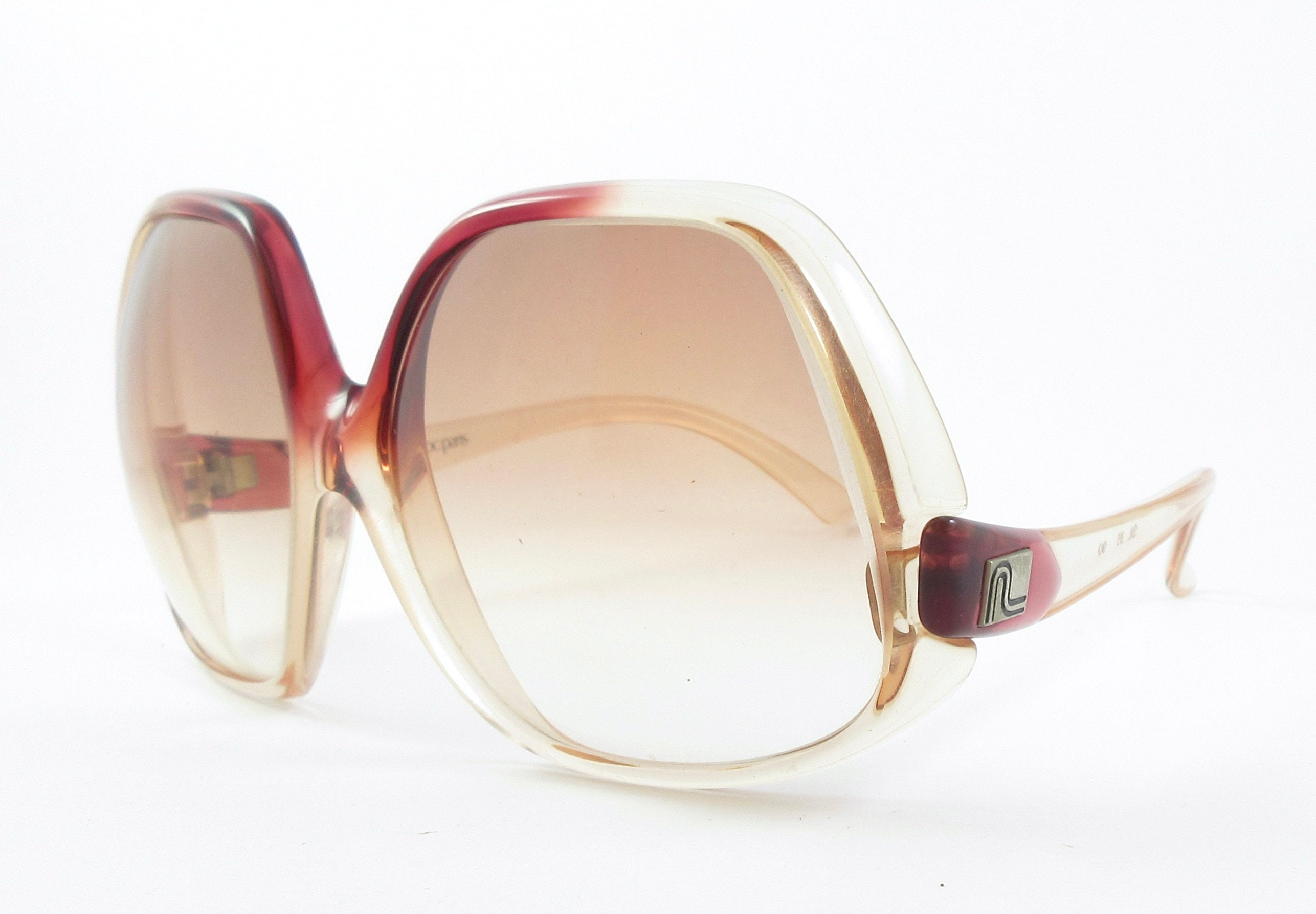 Pierre Leroc - Etsy display picture 2