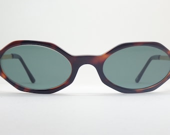 Versace Versus E42 vintage sunglasses Made in Italy NOS