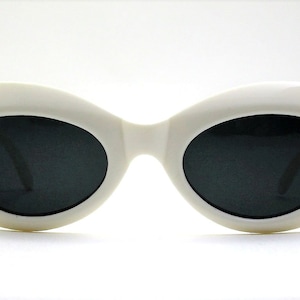NIRVANA KURT COBAIN Alien Ovalado Vintage Retro Disfraz Gafas de Sol  Inclaut Gafas EUR 9,20 - PicClick ES
