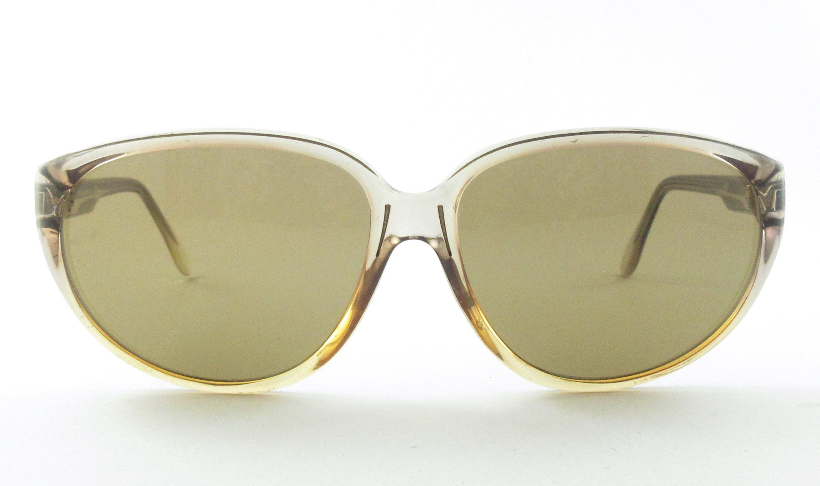NWOT Paco Rabanne Sunglasses PACO RABANNE Women Sunglasses - Vestiaire Collective main image 4