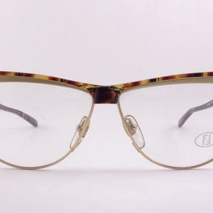 Fendi FV 142 vintage eyeglasses woman cat eye