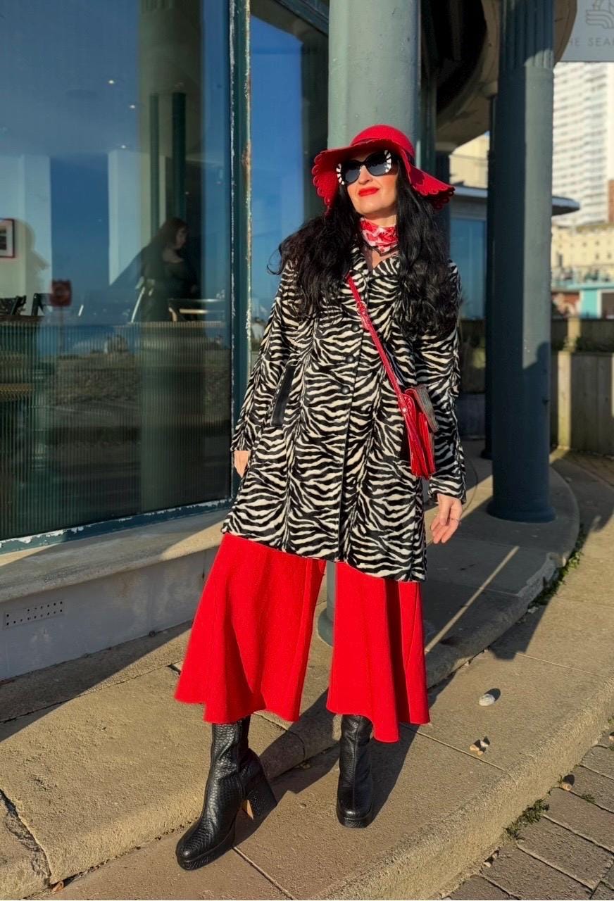 ベッツィ　ジョンソン　コート Betsey Johnson Coat - Etsy Canada