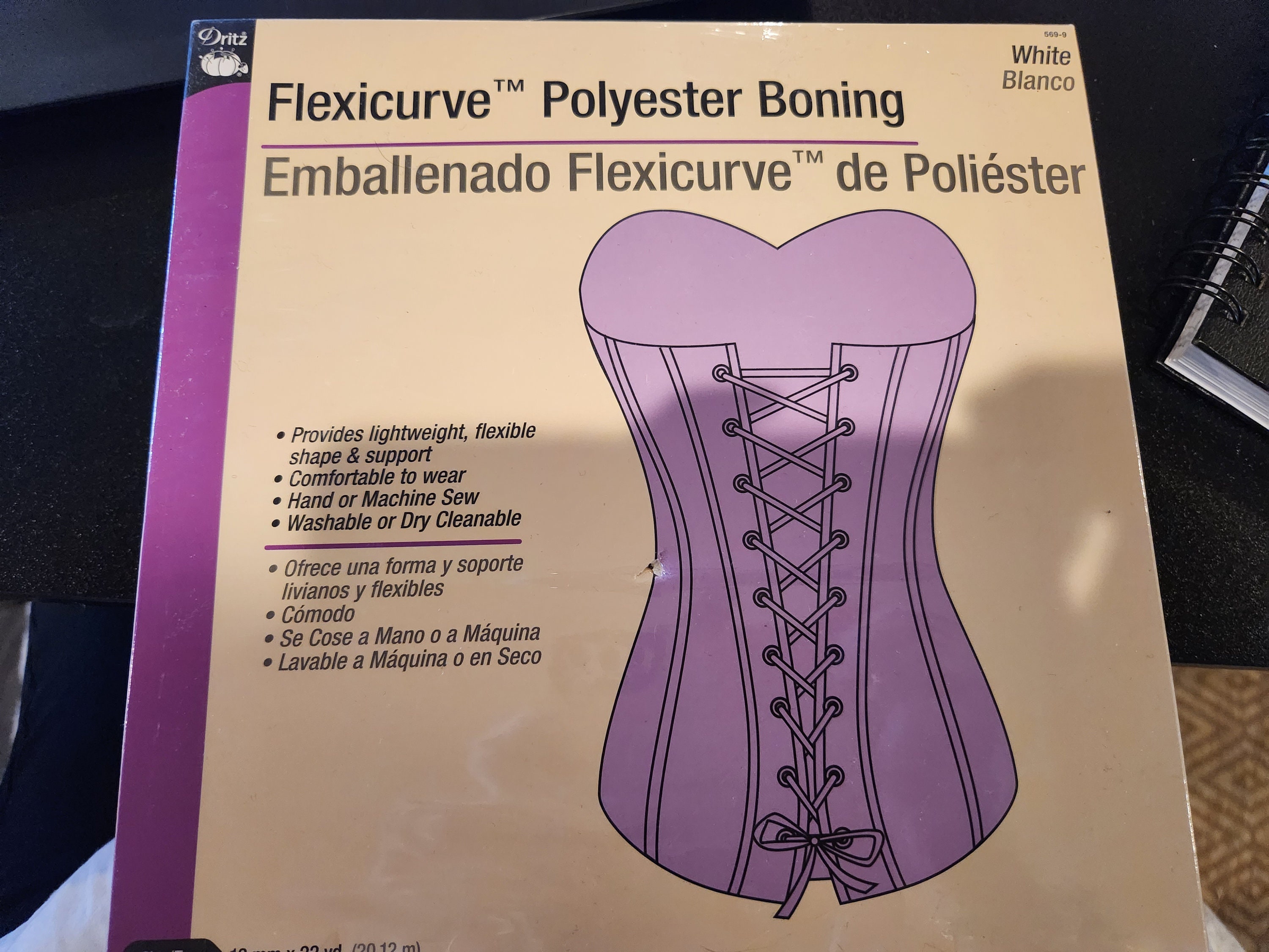 Boning Flexicurve Poly White - sold by the yard