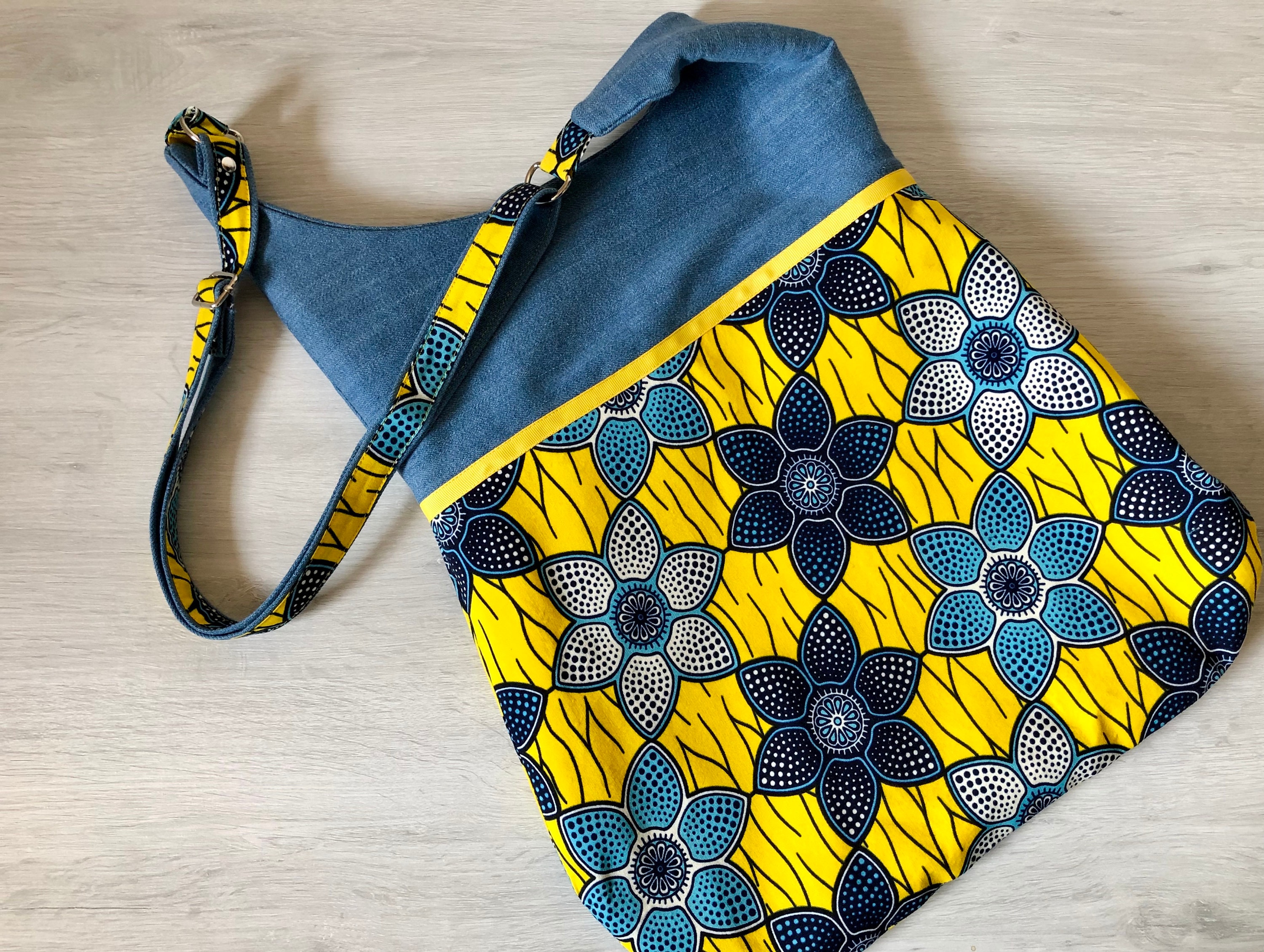 Handmade borse sale