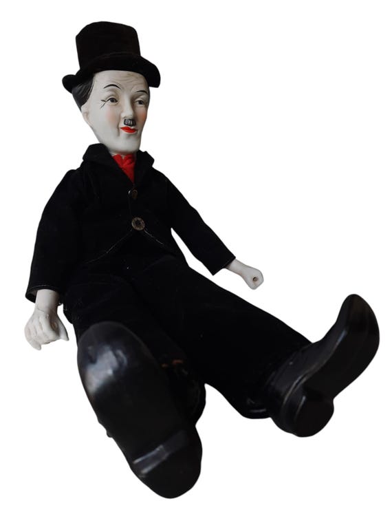 チャップリン　置物　人形　陶器 チャールズ・チャップリン 人形 置物｜トレファクONLINE