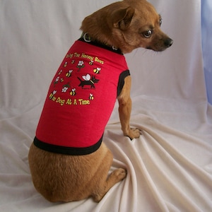 Durable Bamboo Dog T-Shirt – Save the Honey Bees  (Red)